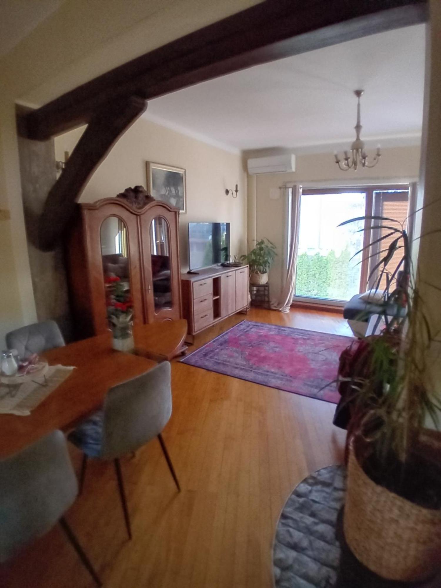 Apartma Baci For 4 Guests *